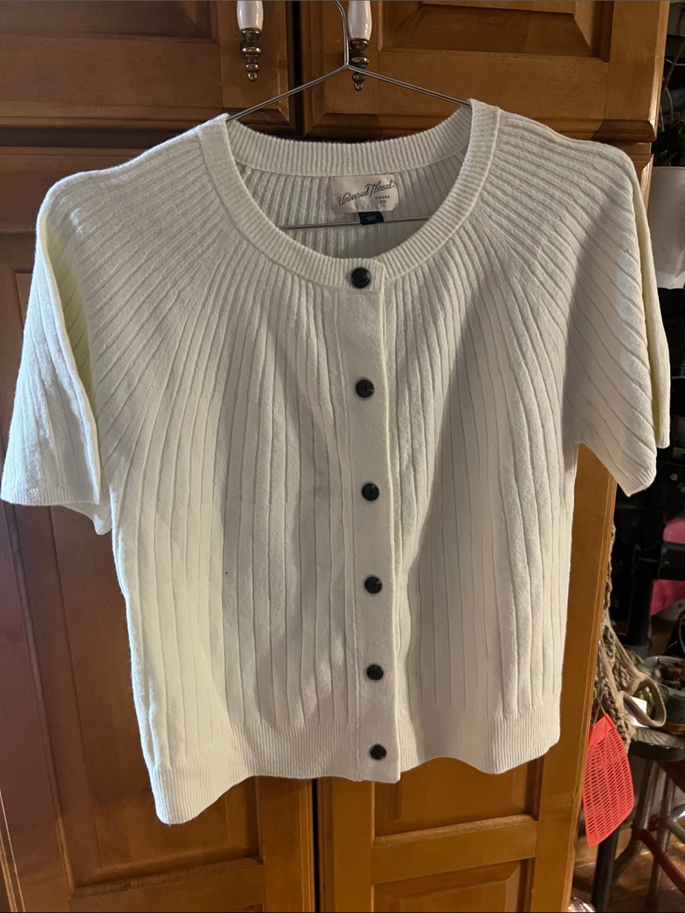 Universal Threads Short-Sleeve Button Cardigan - Cream size Small
